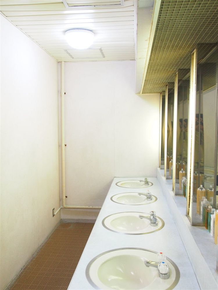 Ueno Station Hostel Oriental Ⅲ Tokyo Esterno foto